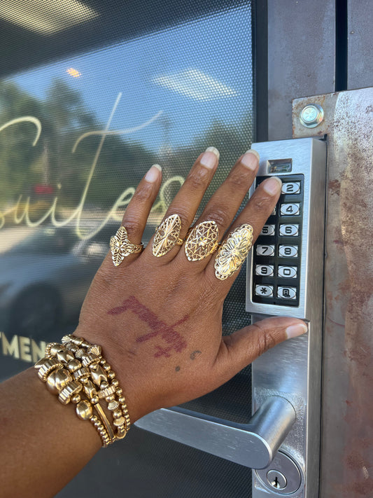 Tribal Effect Ring Set